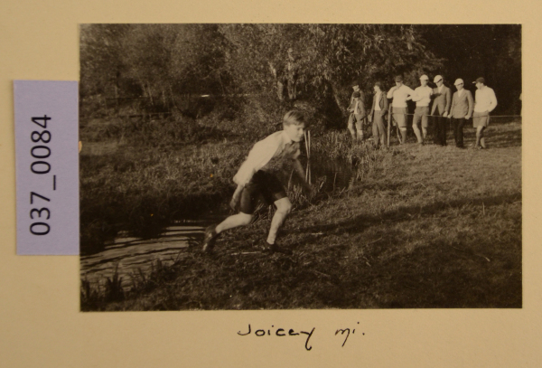 image PA-A.37_84-2012