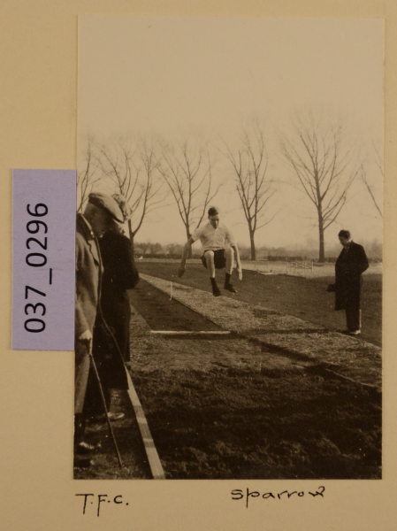 image PA-A.37_296-2012