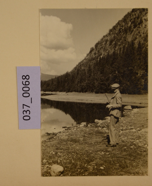 image PA-A.37_68-2012