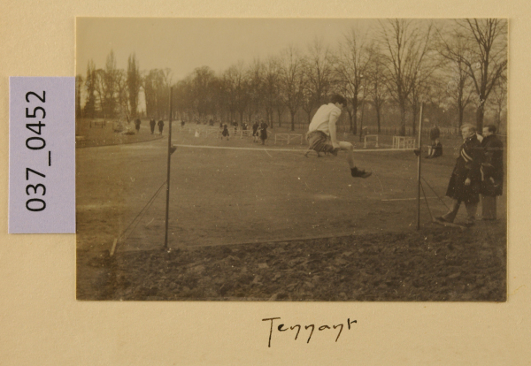 image PA-A.37_452-2012